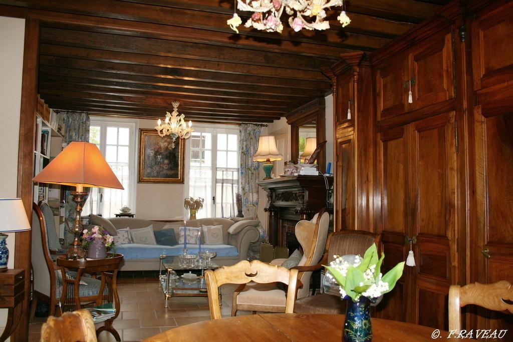 فندق Arquianفي  La Maison Bleue المظهر الخارجي الصورة